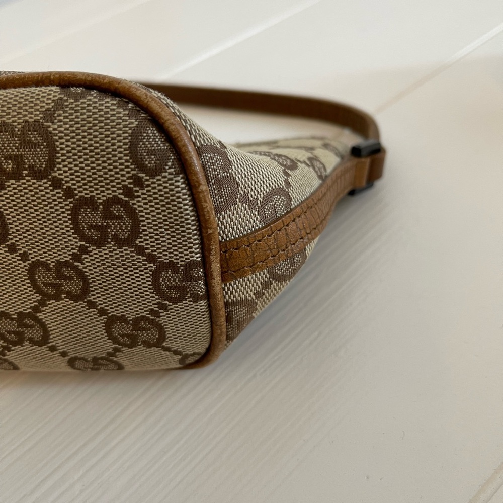 Gucci Pouchette Brown Canvas/Leather Baguette - Picture 3 of 12